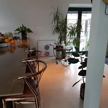 Luxury Penthouse With Private Rooftop Terrace *